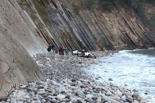 Kaza Yapan Otomobilin Sürücüsü, Açılan Hava Yastıklarından Dolayı Boğularak Öldü