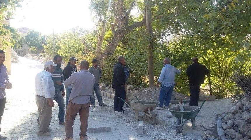 Ali&ccedil;eri Sokakları Kilit Taşı İle D&ouml;şeniyor