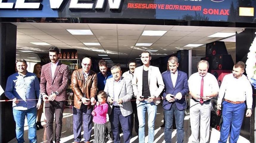 Başkan Yağcı, İş Yeri A&ccedil;ılışına Katıldı