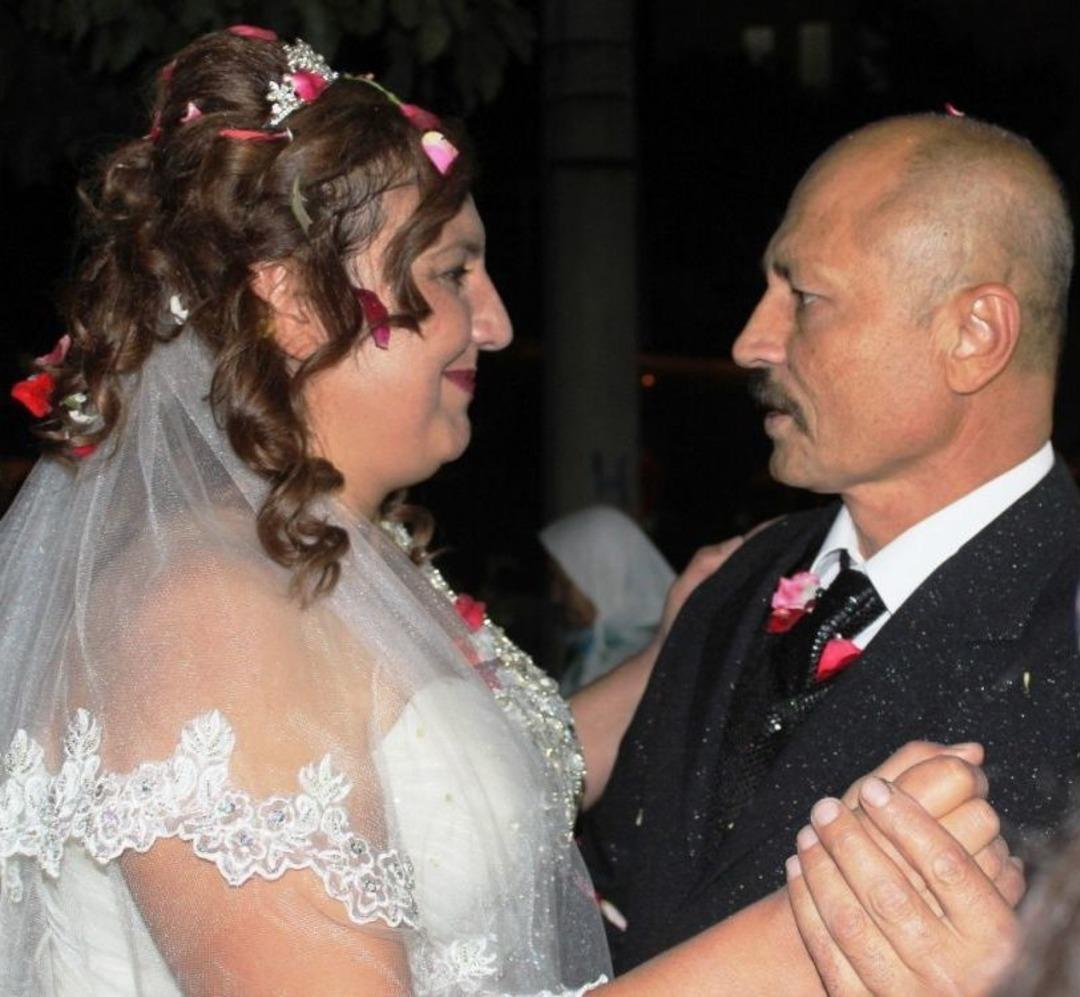 Kanserli Ramazan Ve G&uuml;ls&uuml;m Evlendiler Birlikte Kanseri Yenmeye &Ccedil;alışıyorlar