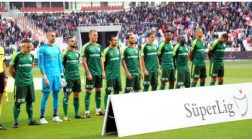 Bursasporlu Futbolcular 1 Puana Mutlu