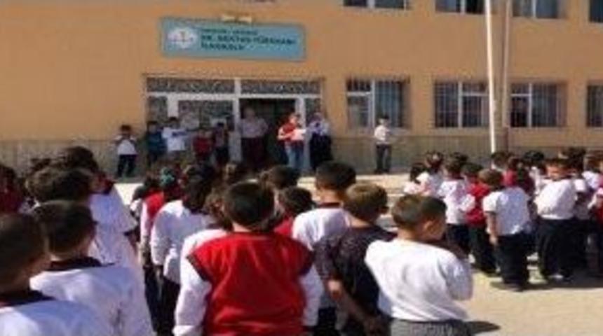 Okul Aile Birliği &rsquo;minik Eller Kitap Sever&rsquo; Kampanyası Başlattı