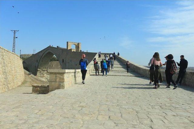 Diyarbakır&rsquo;da K&uuml;lt&uuml;r Gezisi Etkinlikleri 1