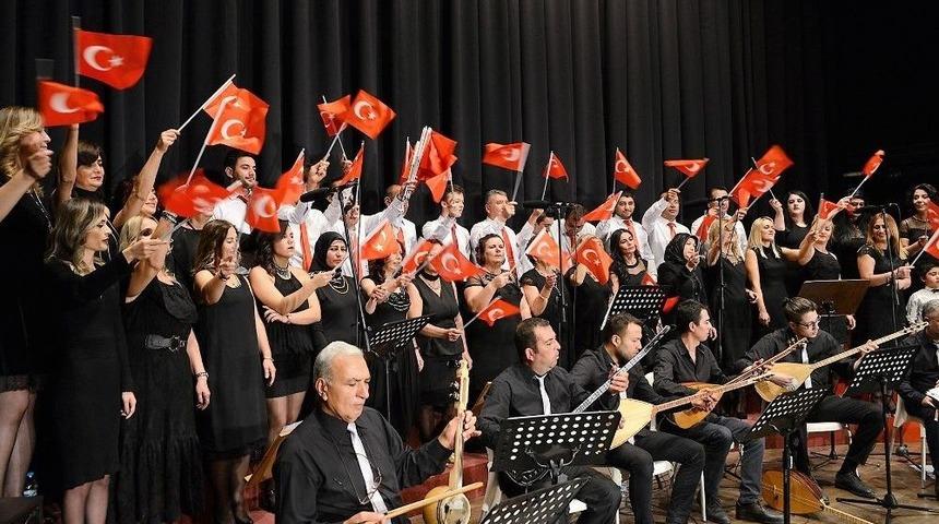 Tepebaşı&rsquo;nda &lsquo;cumhuriyet Konseri&rsquo;