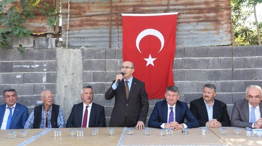 Vali Demirtaş: "en B&uuml;y&uuml;k Amacımız Sizleri Hizmetlerle Buluşturmak"