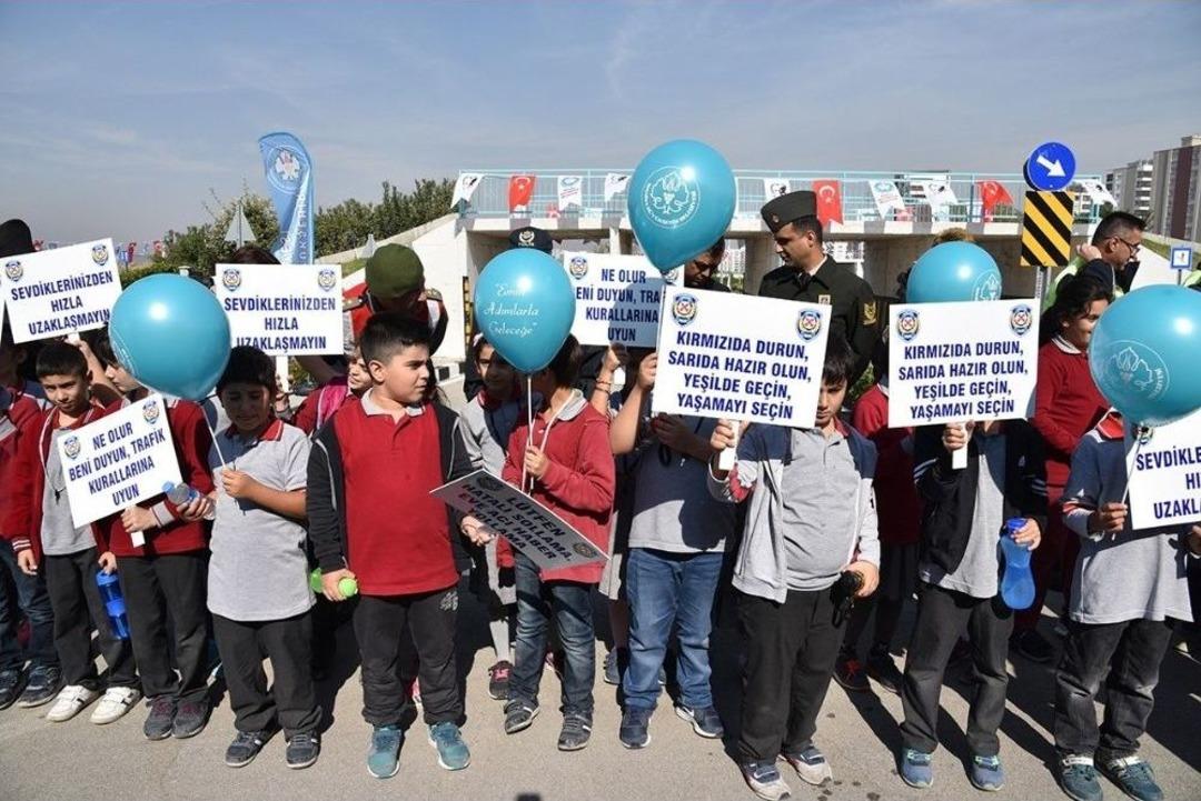 &Ccedil;ocuk Trafik Eğitim Parkı Sezonu A&ccedil;tı