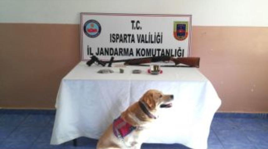 Isparta&rsquo;da Uyuşturucu Operasyonu: 2 G&ouml;zaltı