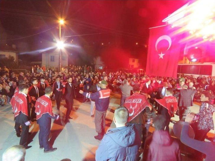 Dodurga’da Geleneksel Asker Uğurlama Düğünü G3