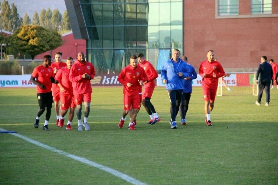 Kayserispor Fenerbah&ccedil;e&rsquo;den Puan Almak İstiyor