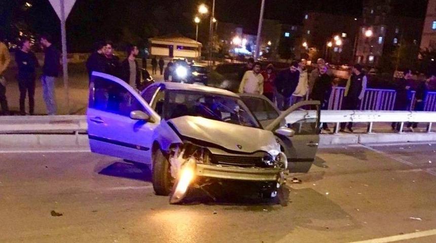 Kaza Yapan S&uuml;r&uuml;c&uuml; Kayıplara Karıştı