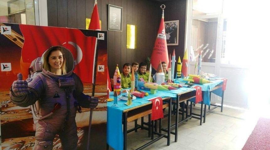 K&ouml;şk&rsquo;te Planetaryum Etkinliği D&uuml;zenlendi