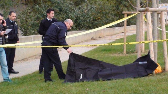 Tuzla&rsquo;da 18 Yaşındaki Gencin Ş&uuml;pheli &Ouml;l&uuml;m&uuml; 1