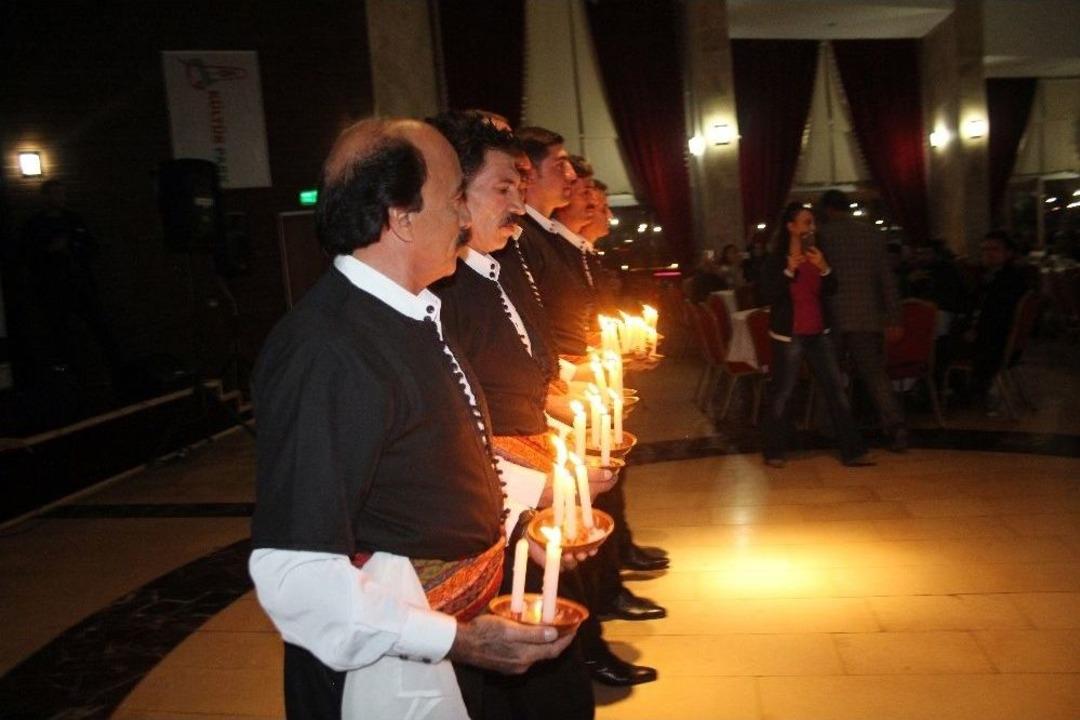 Unesco D&uuml;nya K&uuml;lt&uuml;r Mirası "k&uuml;rs&uuml;başı"