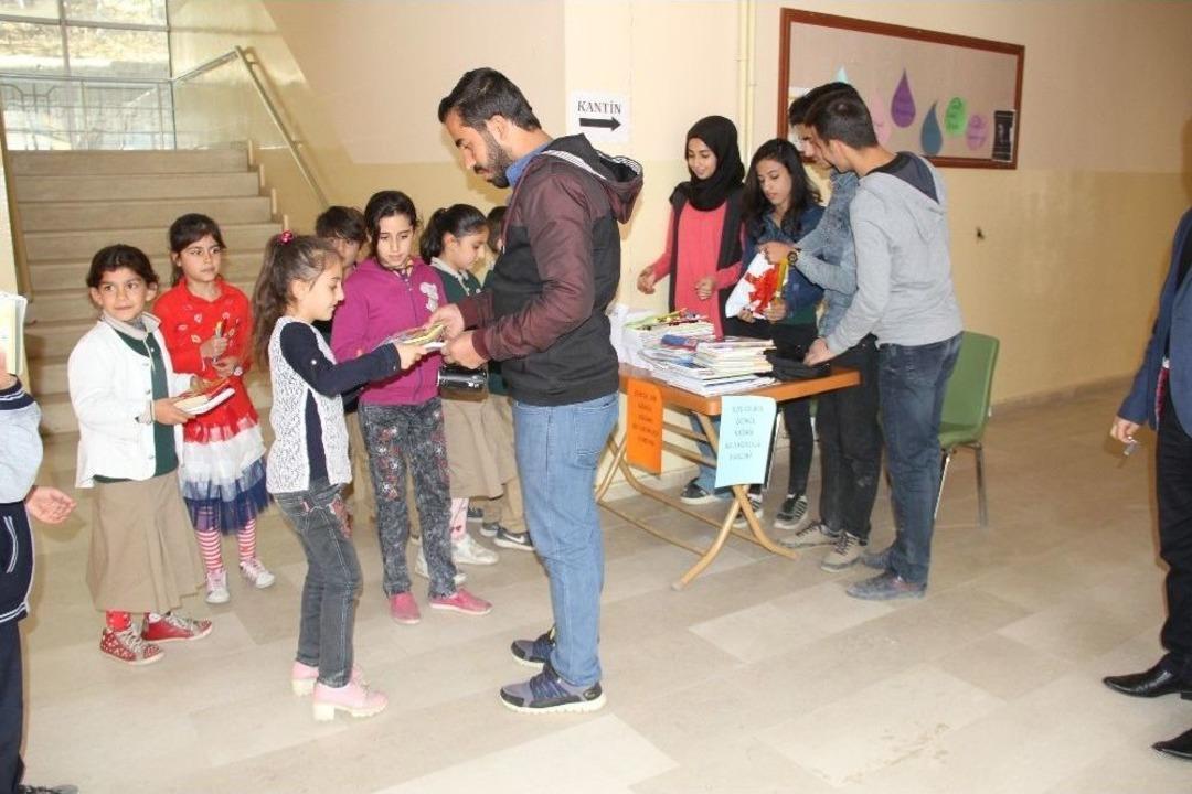 Şemdinli&rsquo;de &ldquo;bir Umut Sevgi G&ouml;t&uuml;r&rdquo; Projesi