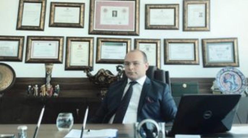 Av. Melih Akkurt&rsquo;tan Hukuk &Ouml;ğrencilerine Tavsiyeler