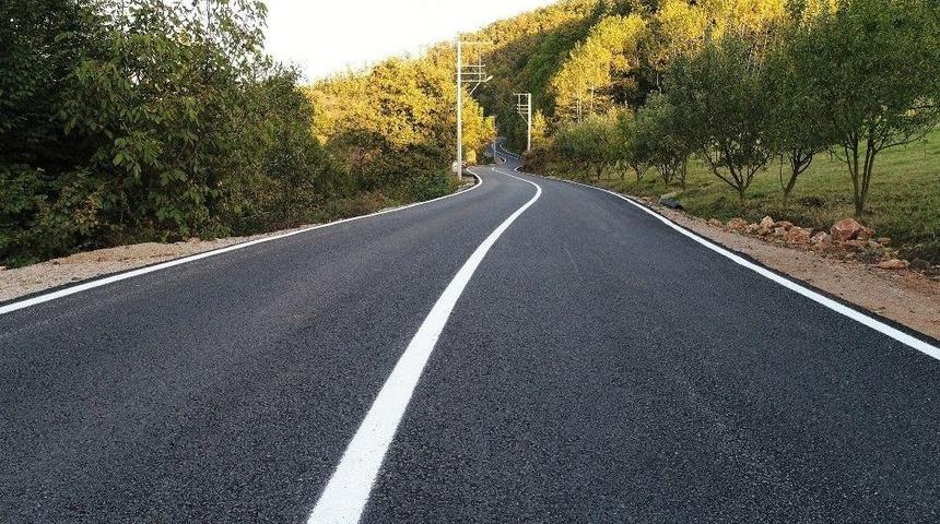 Başiskele&rsquo;de Yol Yapım &Ccedil;alışmaları S&uuml;r&uuml;yor