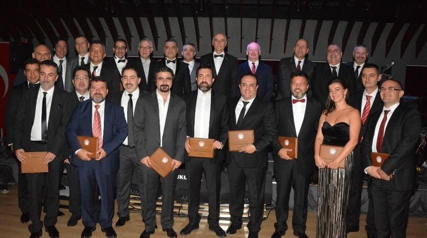 Tac Mezunları Cumhuriyet Balosu&rsquo;nda Buluştu