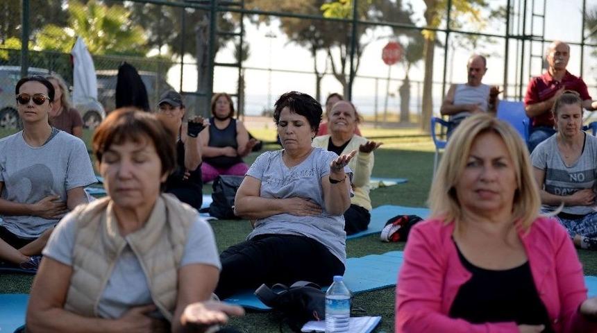 Kıdemli Komşulara Meditasyon