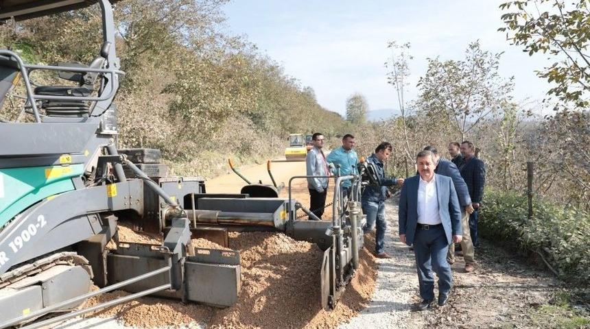 Aslancami&rsquo;nin Sıcak Asfaltı Tamamlanıyor