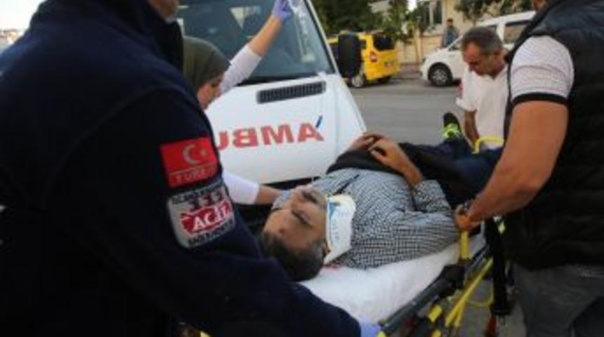 Barışma Teklifine &rsquo;hayır&rsquo; Diyen Rus Eşine Kızıp Kendini Vuran Adam &Ouml;ld&uuml;