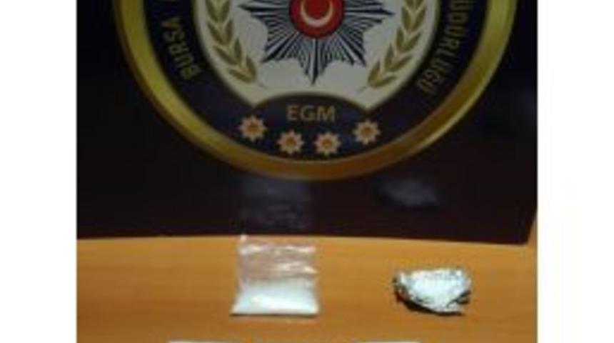 İstanbul’dan Uyuşturucu Getirdiler, Terminalde Yakalandılar