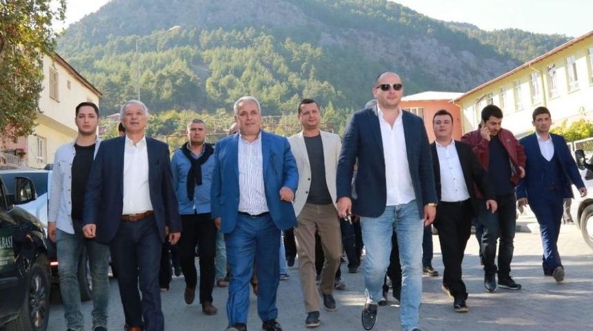 Gen&ccedil;lik Eğitim Merkezleri&rsquo;nde G&ouml;rev Yapan 250 &Ouml;ğretmen, Feke&rsquo;de Buluştu