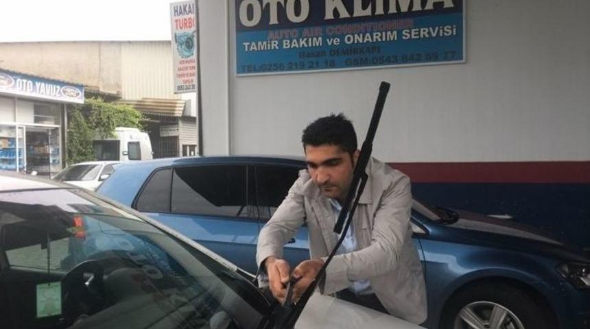 Yağmur, Oto Yedek Parçacılarının Yüzünü Güldürdü