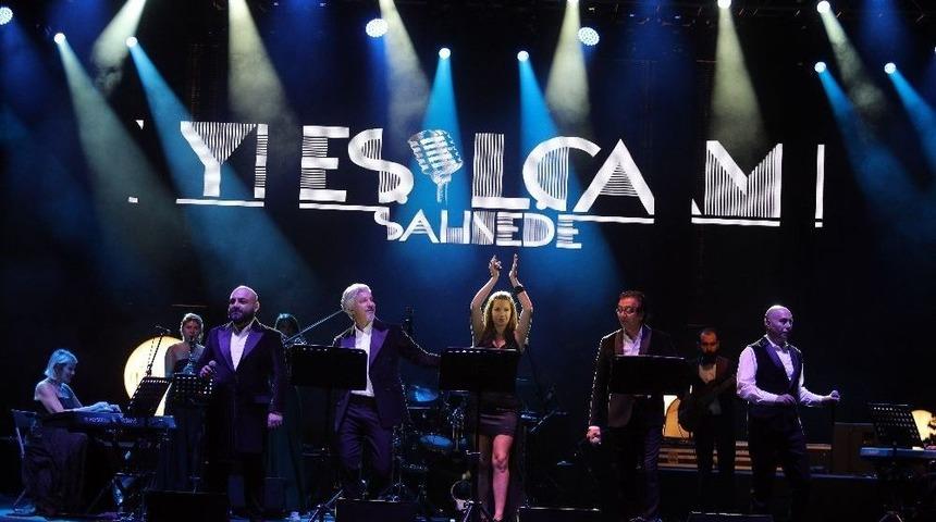 T&uuml;rk Sinemasının Ustaları "yeşil&ccedil;am Sahnede" Anılıyor