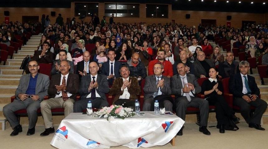 Ai&ccedil;&uuml;&rsquo;de Ses Yarışması Finali Yapıldı