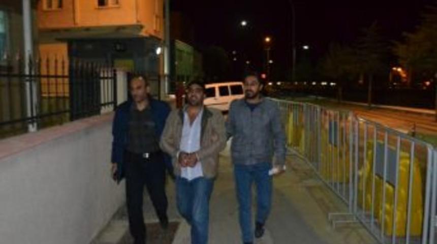 &Uuml;niversiteliyi Bı&ccedil;aklayan Zanlı Yakalandı