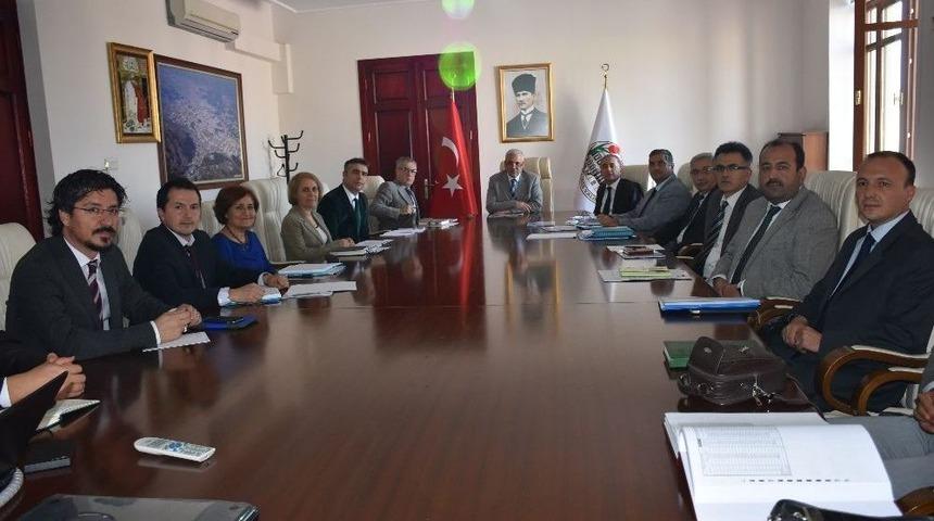 Manisa&rsquo;nın Su Kaynakları Masaya Yatırıldı