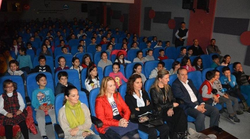 S&ouml;ke&rsquo;de &Ccedil;ocuklara Tiyatro İle &Ccedil;evre Bilinci