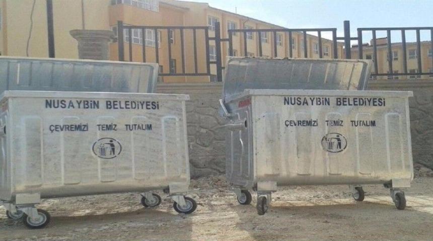Nusaybin&rsquo;e 50 Adet &Ccedil;&ouml;p Konteynırı Yerleştirildi