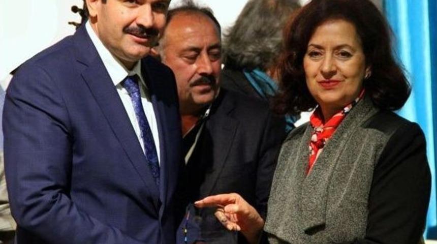 Ardahan &Uuml;niversitesi&rsquo;nde Şiir Ş&ouml;leni Ve Aşıklar Gecesi