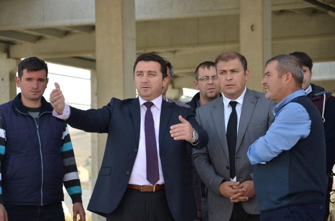 Boz&uuml;y&uuml;k&rsquo;de Kapalı Pazar Yerinin Yılbaşında Hizmete Girmesi Planlanıyor