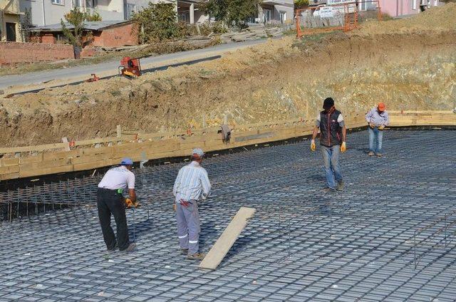 Başkan Bakıcı Manişar Osmangazi Camii İnşaatını İnceledi