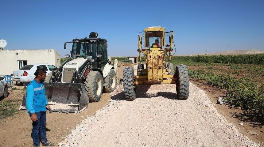 Haliliye Kırsalında Yol Atağı Devam Ediyor