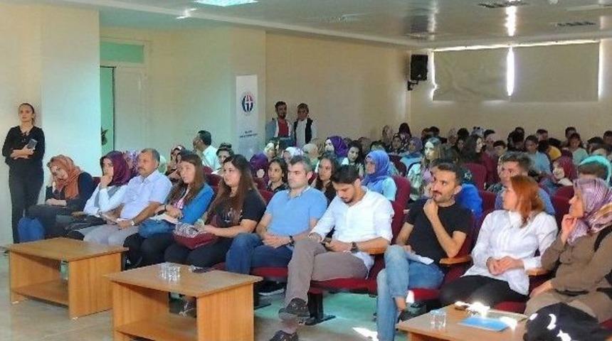&Ouml;ğrencilere İdeal Eş Se&ccedil;me Semineri