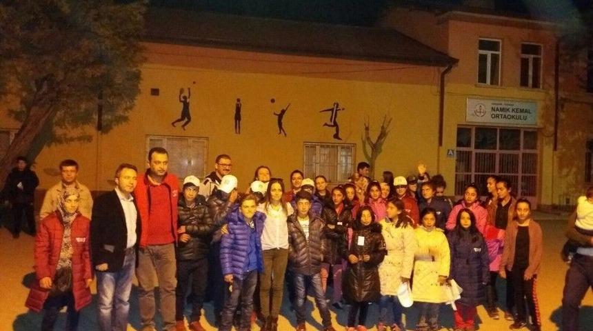 &rsquo;y&uuml;reğimi Isıtır Mısın&rsquo; Kampanyasıyla 20 &Ouml;ğrenciye Yardım Edildi