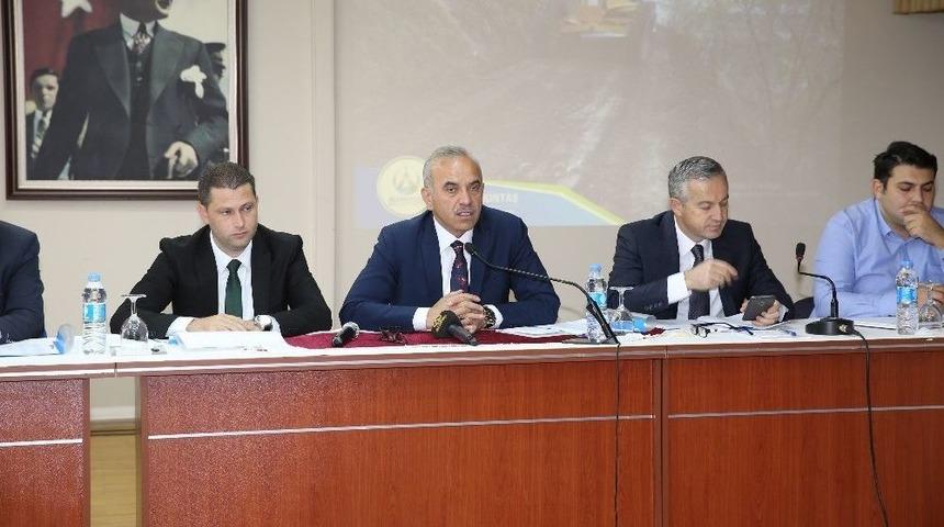 Tekintaş: &ldquo;muhtarlarımızı U&ccedil; Beyi Olarak G&ouml;r&uuml;yoruz&rdquo;