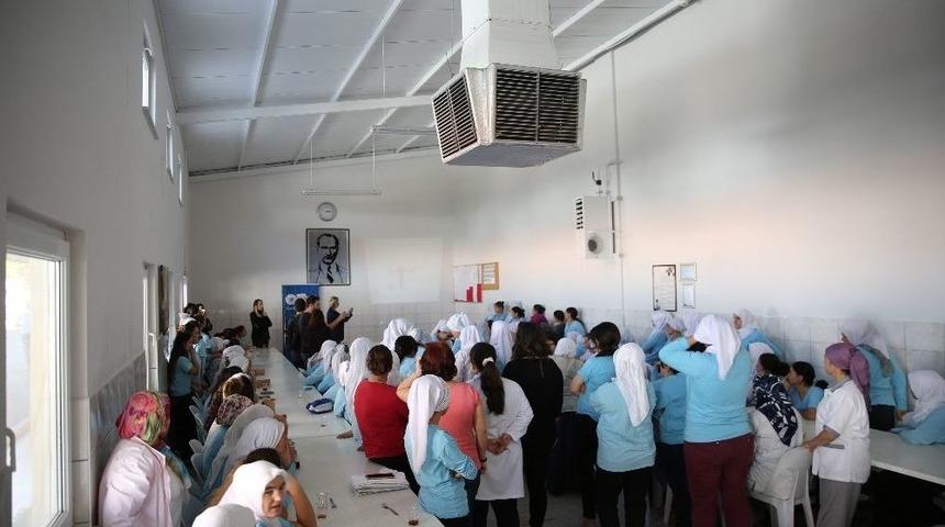 Tekstilde Çalışan Kadınlara Sağlık Semineri