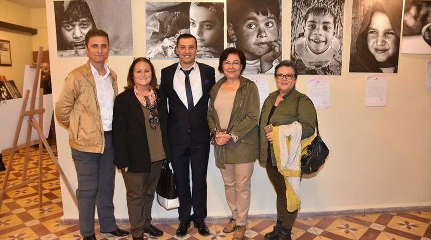 &ldquo;&ccedil;ocukluğumuza Dokunan Bakışlar&rdquo; Sergisi A&ccedil;ıldı