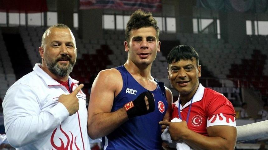 M&uuml;cahit İlyas, Madalyayı Garantiledi