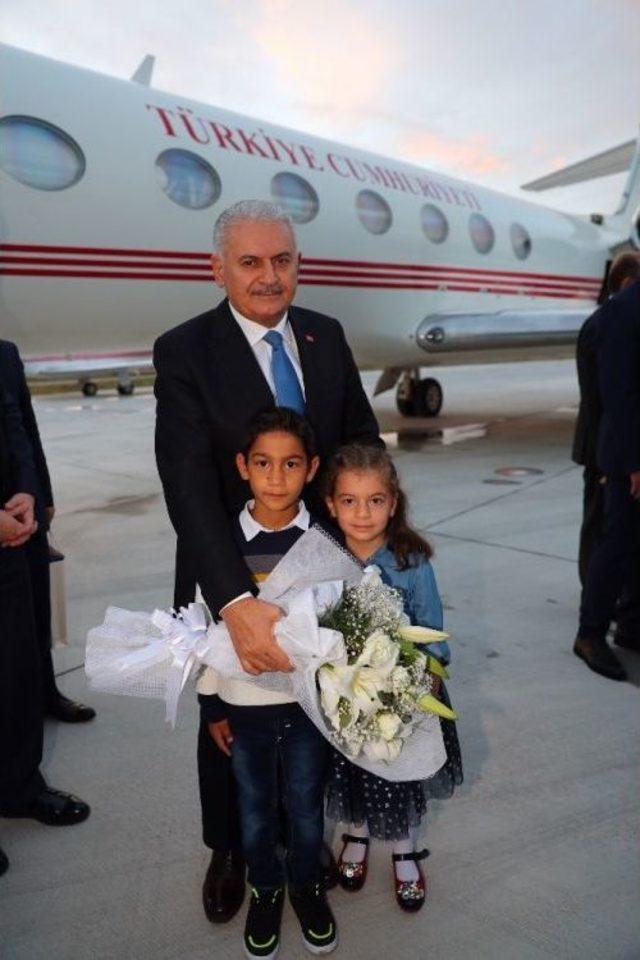 Başbakan Yıldırım, Çiğli 2. Ana Jet Üssü’nü Ziyaret Etti