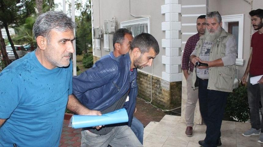 Kaçak Ukraynalının Yaşadığı Barakada Esrar Ve Hint Keneviri Ele Geçirildi