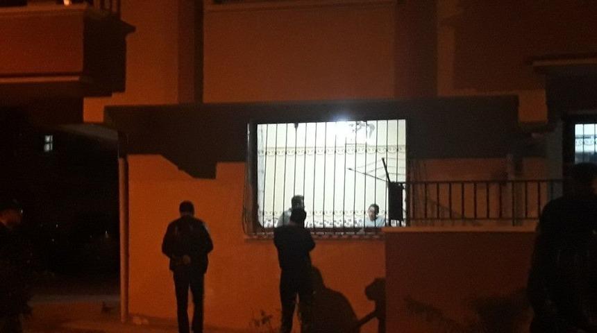 Ailesini Rehin Alan Genç Dehşet Saçtı