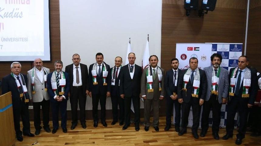 Ankara&rsquo;da &ldquo;filistin Ve Kud&uuml;s&rdquo; Konulu &Ccedil;alıştay D&uuml;zenlendi