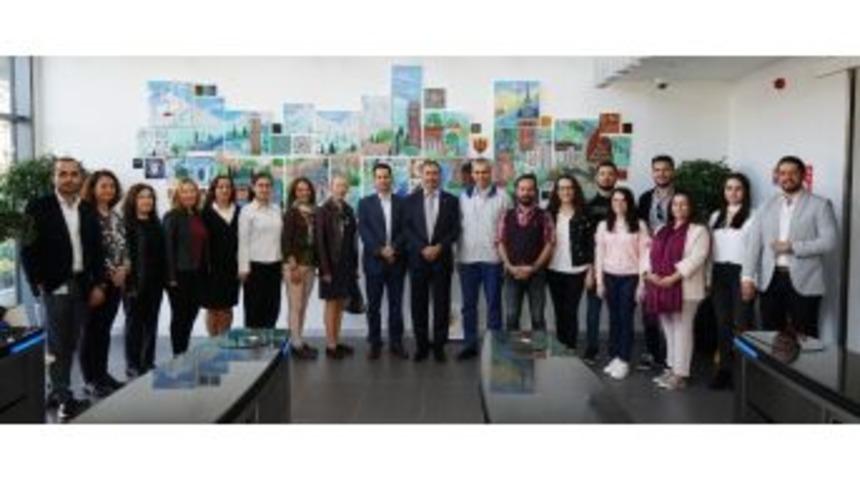 Bursagaz&rsquo;ın &Ccedil;evreci Binası Akademisyenleri Ağırladı