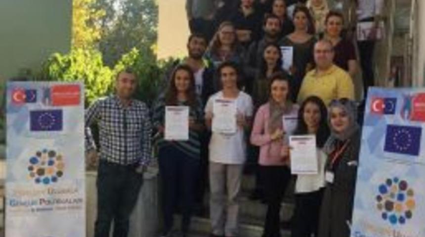 Yerelden Ulusala Gen&ccedil;lik Politikaları Toplantısı