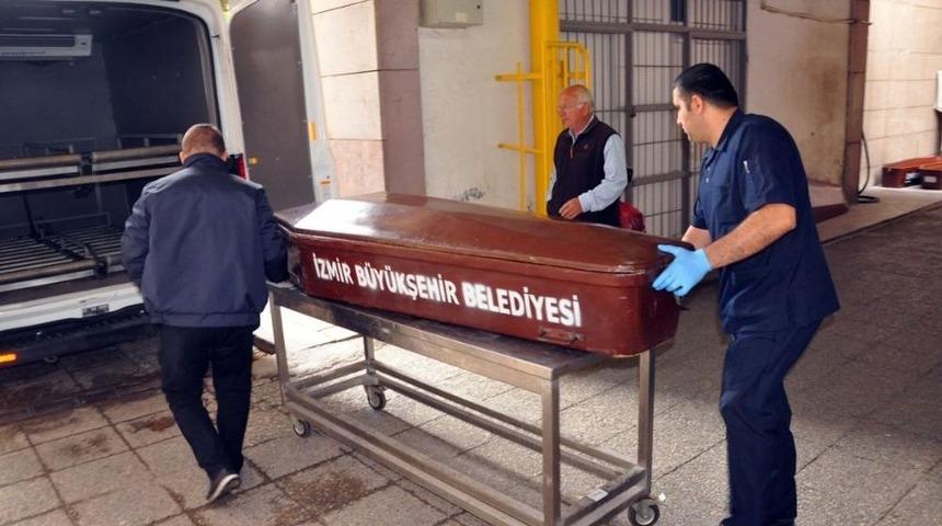 Cenazesini Almaya Annesi Geldi